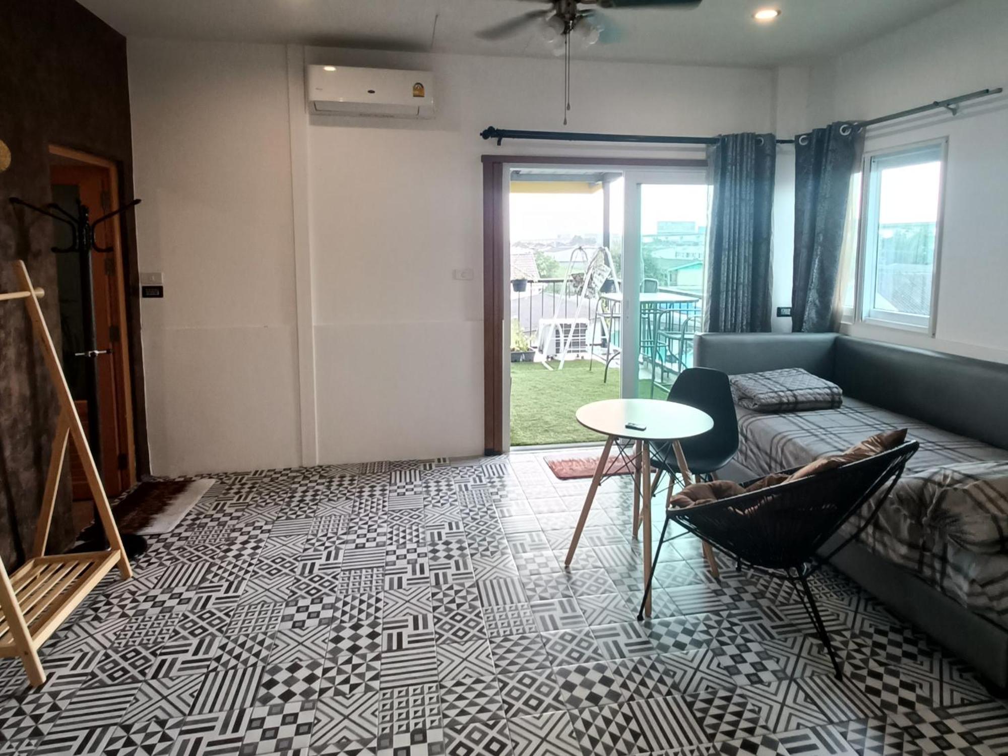 Merit Courtyard Suvarnaphumi House Bangkok Zewnętrze zdjęcie